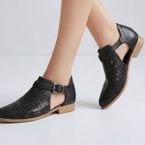 JC Cutout Perforated Black Ankle Strap Shoes – Size 8 – NWOT